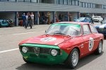 Land vehicle Vehicle Car Classic car Alfa romeo 105 series coupes
