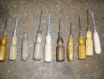 wooden handled screwdrivers 002.jpg